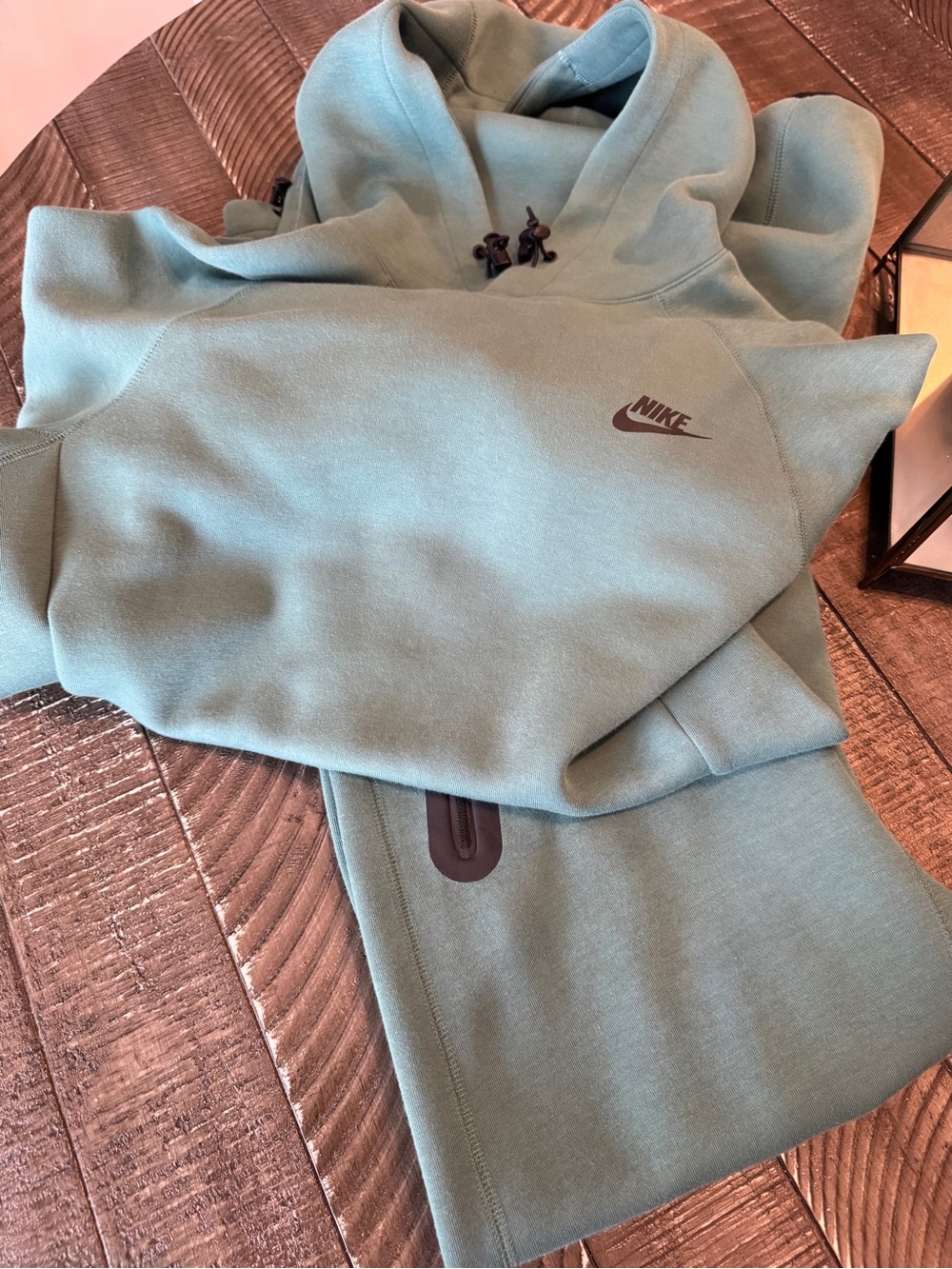 Men’s Nike Tech Hooded Fleece Sweatshirt - Green. Like New!!!